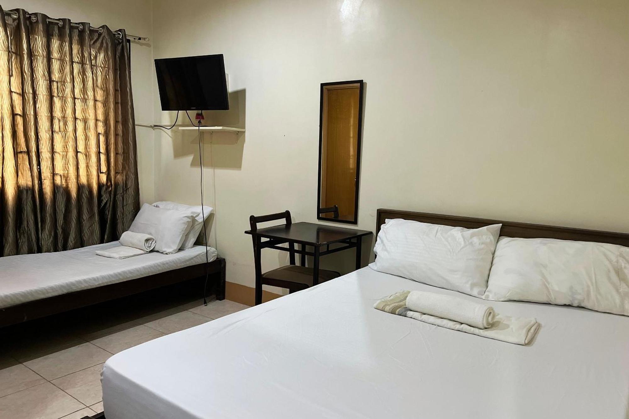 Sta Rosa Inn Iloilo Powered By Cocotel Camera foto